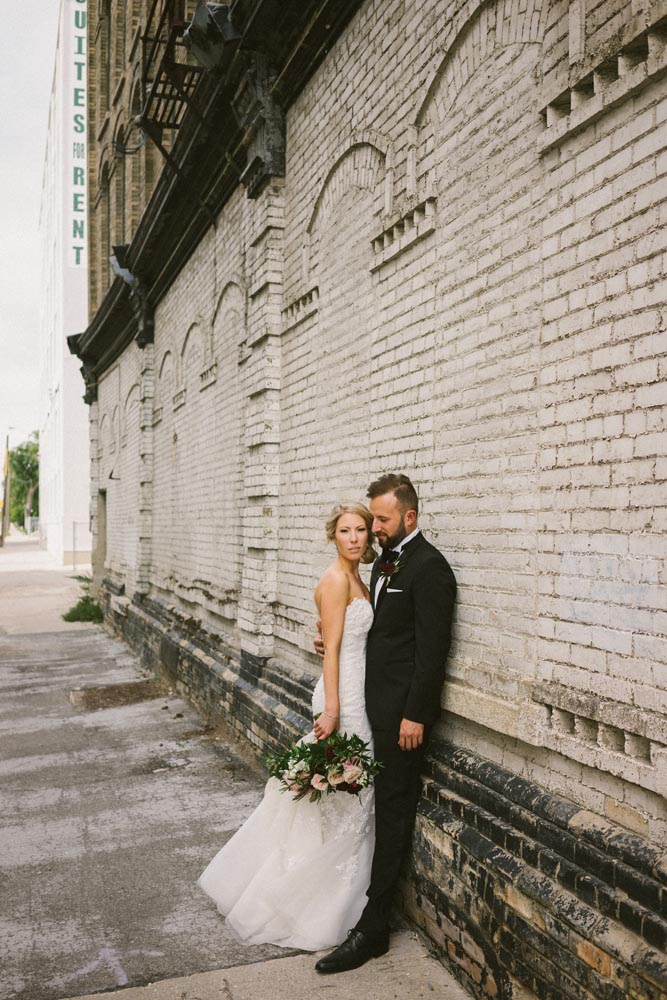 Ashleigh + Chris Kampphotography Winnipeg Wedding Photographers 