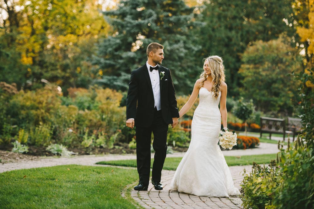 Meagen + Joel Kampphotography Winnipeg Wedding Photographers 