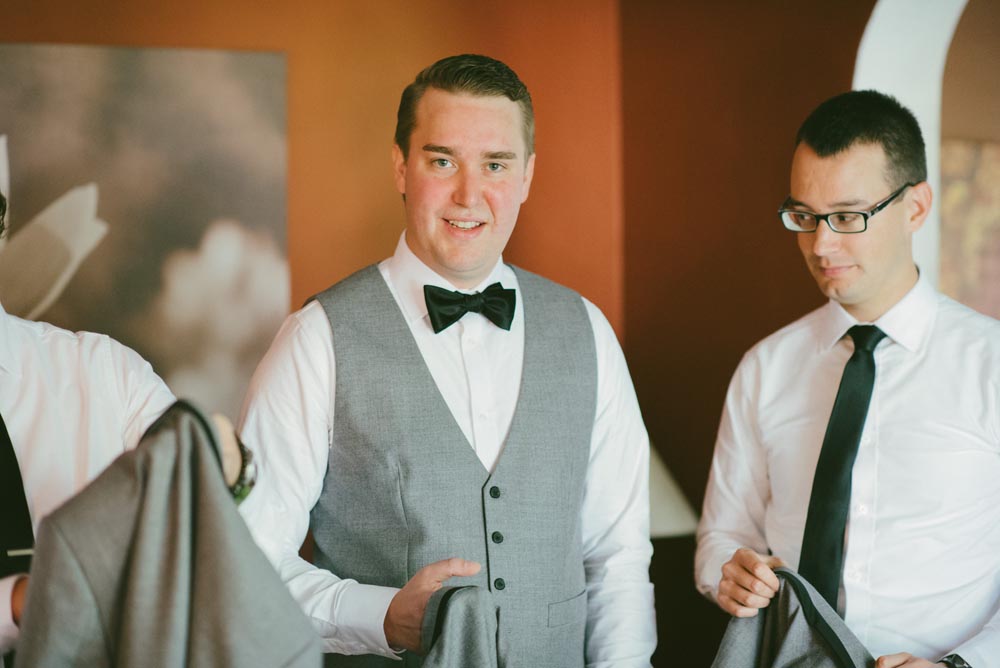 Brittany + Jonathan Kampphotography Winnipeg Wedding Photographers 