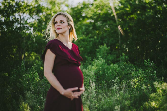 Lindsay + Maciek Kampphotography Winnipeg Wedding Photographers Portrait Session 