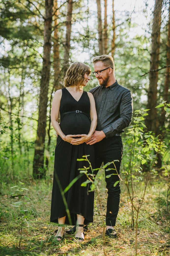 Shannon + Jordy Kampphotography Winnipeg Maternity Photographers 