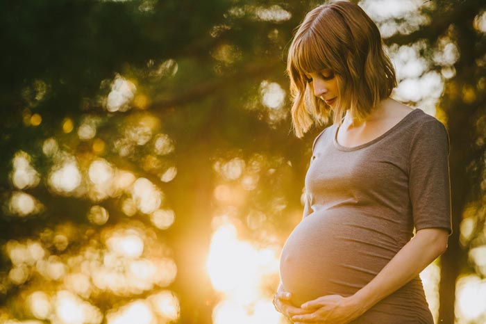 Shannon + Jordy Kampphotography Winnipeg Maternity Photographers 