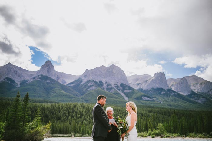 Thera + Ben Kampphotography Destination Wedding Kampphotography Winnipeg Wedding Photographers 