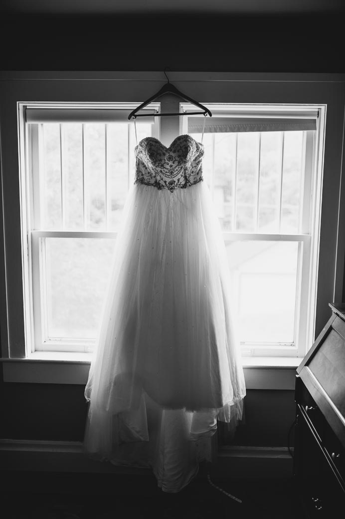 Elsa + Cody Kampphotography Winnipeg Wedding Photographers 