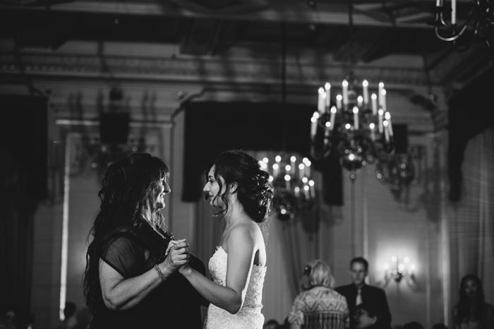 Tiffany + Quin Kampphotography Winnipeg Wedding Photographers 