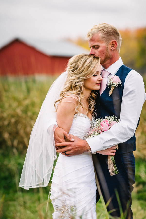 Leanna + Keith Kampphotography Winnipeg Wedding Photographers 