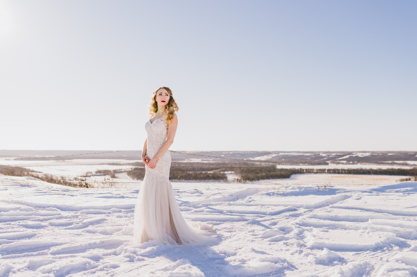 Nicole + Justin Kampphotography Winnipeg Wedding Photographers 