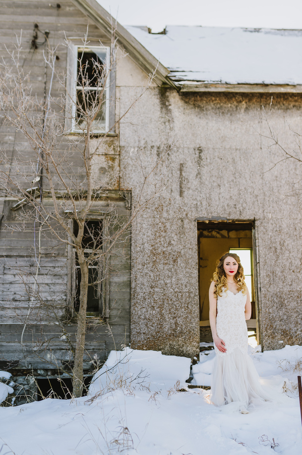 Nicole + Justin Kampphotography Winnipeg Wedding Photographers 