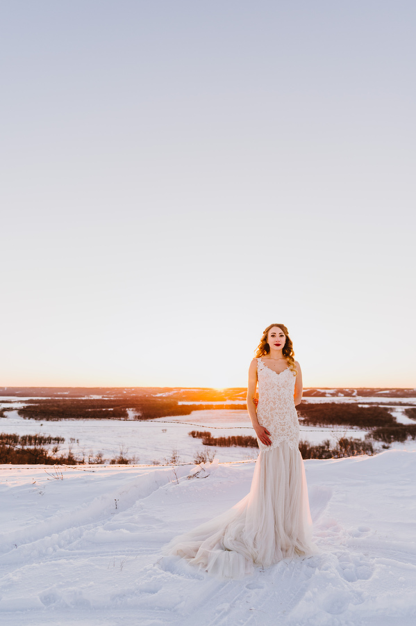 Nicole + Justin Kampphotography Winnipeg Wedding Photographers 