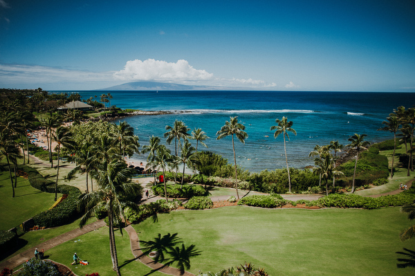 Four Seasons Hotel Maui Wedding Kampphotography Destination Wedding Kampphotography Winnipeg Wedding Photographers 