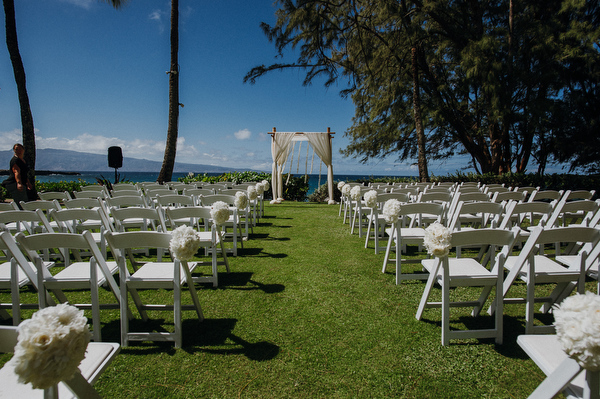 Four Seasons Hotel Maui Wedding Kampphotography Destination Wedding Kampphotography Winnipeg Wedding Photographers 