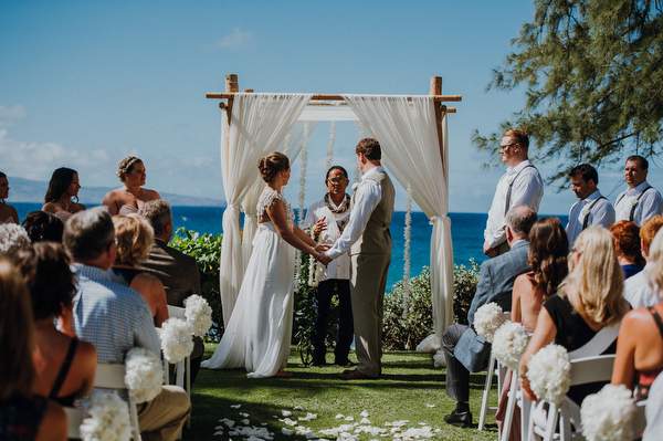 Four Seasons Hotel Maui Wedding Kampphotography Destination Wedding Kampphotography Winnipeg Wedding Photographers 