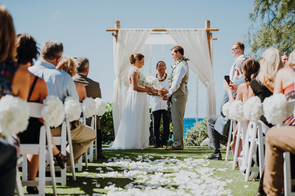 Four Seasons Hotel Maui Wedding Kampphotography Destination Wedding Kampphotography Winnipeg Wedding Photographers 