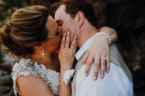 Four Seasons Hotel Maui Wedding Kampphotography Destination Wedding Kampphotography Winnipeg Wedding Photographers 