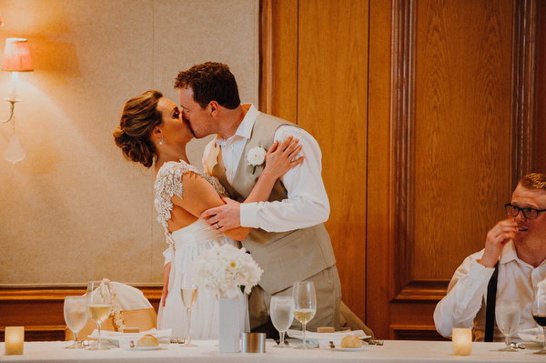 Four Seasons Hotel Maui Wedding Kampphotography Destination Wedding Kampphotography Winnipeg Wedding Photographers 