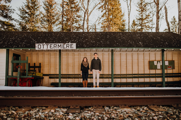 Kenora Engagement Session Kampphotography Winnipeg Wedding Photographers You and Me Session 