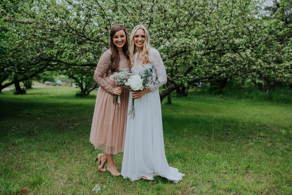 Steckle Heritage Farm Wedding Kampphotography Destination Wedding Kampphotography Winnipeg Wedding Photographers 