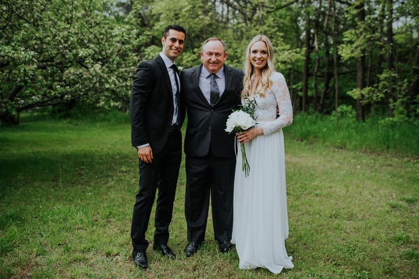 Steckle Heritage Farm Wedding Kampphotography Destination Wedding Kampphotography Winnipeg Wedding Photographers 