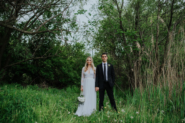 Steckle Heritage Farm Wedding Kampphotography Destination Wedding Kampphotography Winnipeg Wedding Photographers 