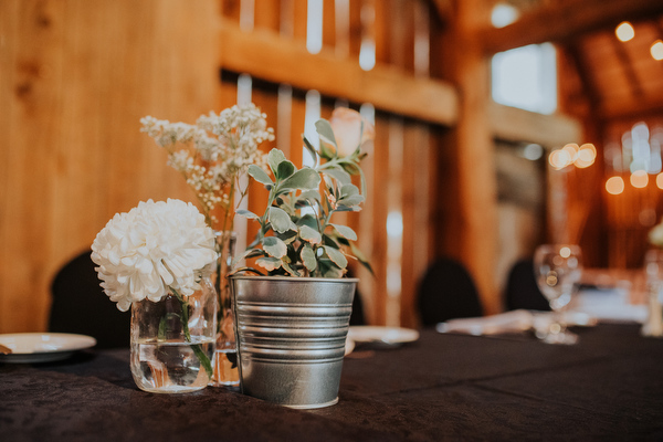 Steckle Heritage Farm Wedding Kampphotography Destination Wedding Kampphotography Winnipeg Wedding Photographers 