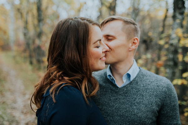 Assiniboine Forest Engagement Kampphotography Winnipeg Wedding Photographers You and Me Session 