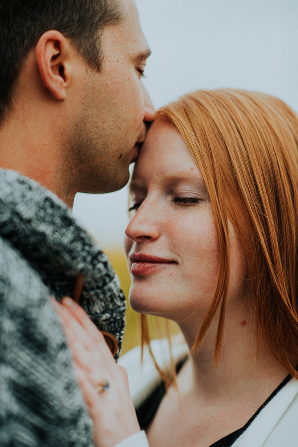 Assiniboine Forest Engagement Kampphotography Winnipeg Wedding Photographers You and Me Session 