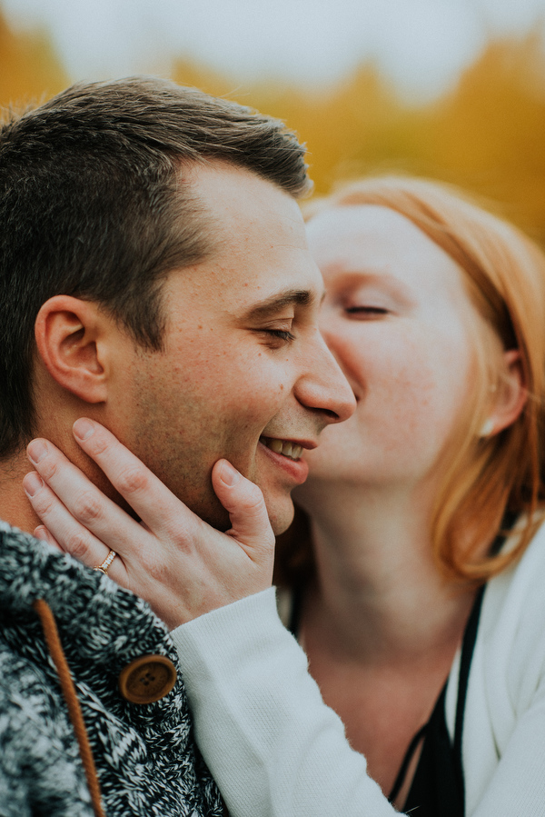 Assiniboine Forest Engagement Kampphotography Winnipeg Wedding Photographers You and Me Session 