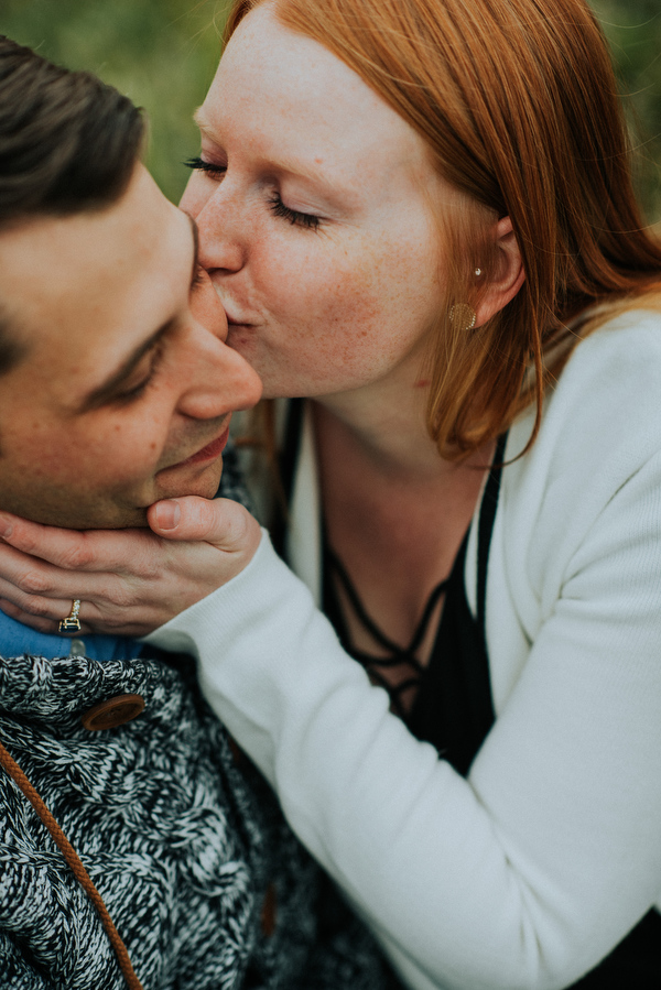 Assiniboine Forest Engagement Kampphotography Winnipeg Wedding Photographers You and Me Session 