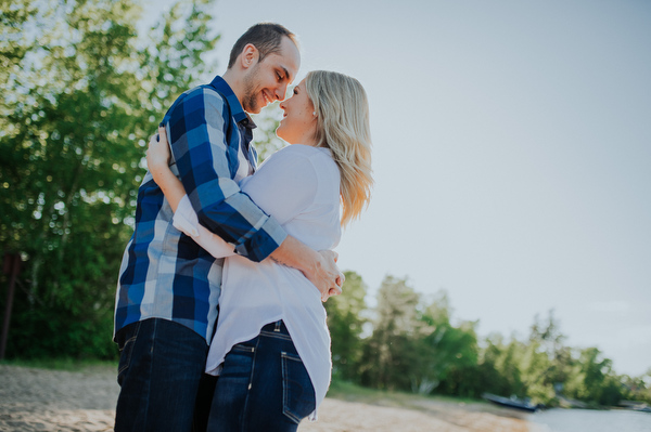 Cabin Engagement Kampphotography Winnipeg Wedding Photographers You and Me Session 