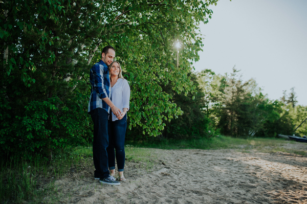 Cabin Engagement Kampphotography Winnipeg Wedding Photographers You and Me Session 