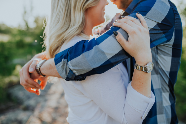 Cabin Engagement Kampphotography Winnipeg Wedding Photographers You and Me Session 