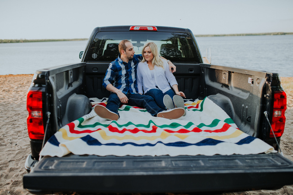 Cabin Engagement Kampphotography Winnipeg Wedding Photographers You and Me Session 