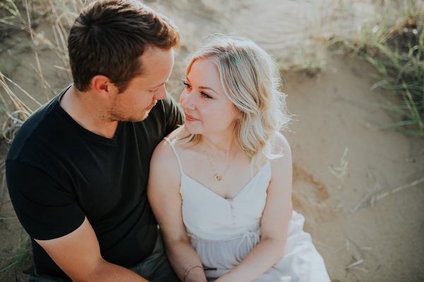 Spirit Sands Engagement Kampphotography Winnipeg Wedding Photographers You and Me Session 