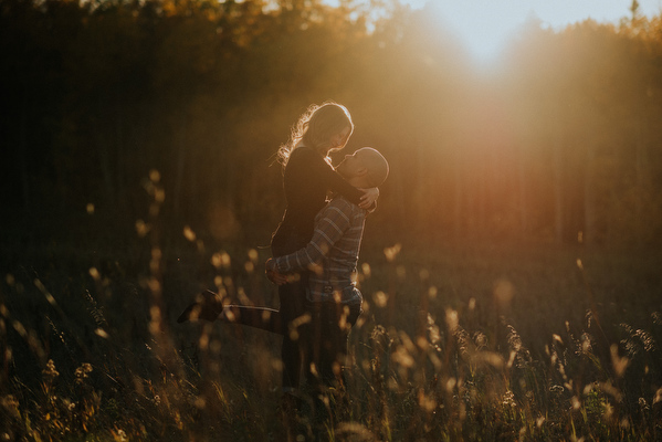 Birds Hill Park Engagement Kampphotography Winnipeg Wedding Photographers You and Me Session 