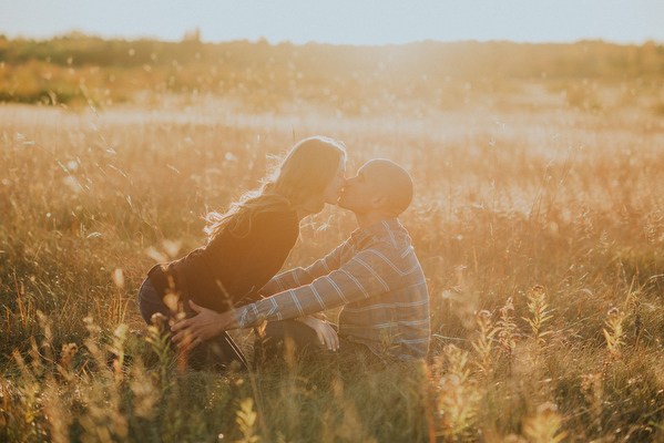 Birds Hill Park Engagement Kampphotography Winnipeg Wedding Photographers You and Me Session 