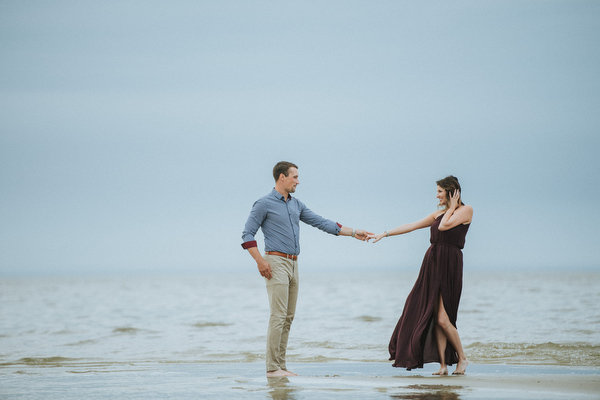 Grand Beach Engagement Session Kampphotography Winnipeg Wedding Photographers You and Me Session 