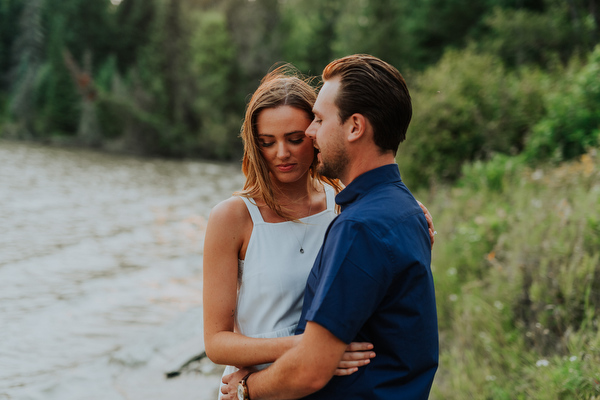 Cabin Engagement Session Kampphotography Winnipeg Wedding Photographers You and Me Session 