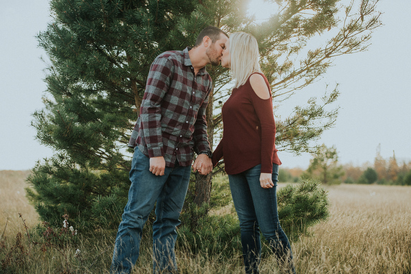 Birds Hill Park Engagement Kampphotography Winnipeg Wedding Photographers You and Me Session 