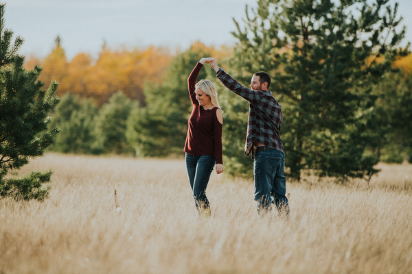 Birds Hill Park Engagement Kampphotography Winnipeg Wedding Photographers You and Me Session 