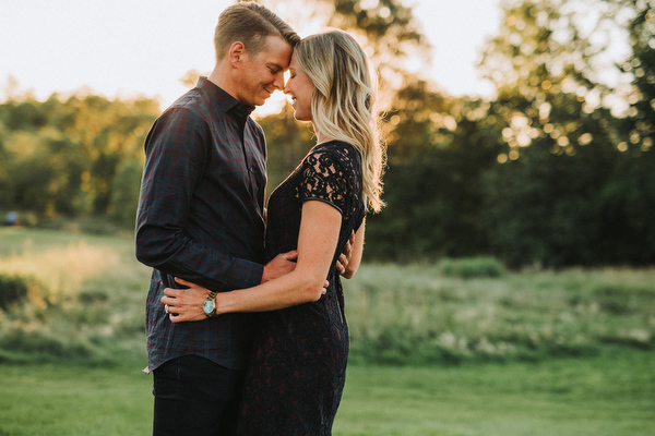 Niakwa Golf Course Engagement Kampphotography Winnipeg Wedding Photographers You and Me Session 