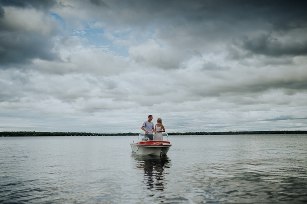 Cabin Engagement Kampphotography Winnipeg Wedding Photographers You and Me Session 