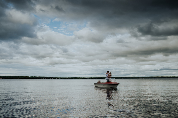 Cabin Engagement Kampphotography Winnipeg Wedding Photographers You and Me Session 