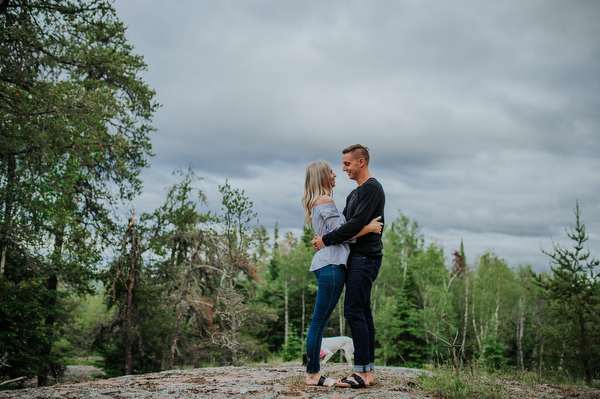 Cabin Engagement Kampphotography Winnipeg Wedding Photographers You and Me Session 