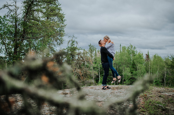 Cabin Engagement Kampphotography Winnipeg Wedding Photographers You and Me Session 