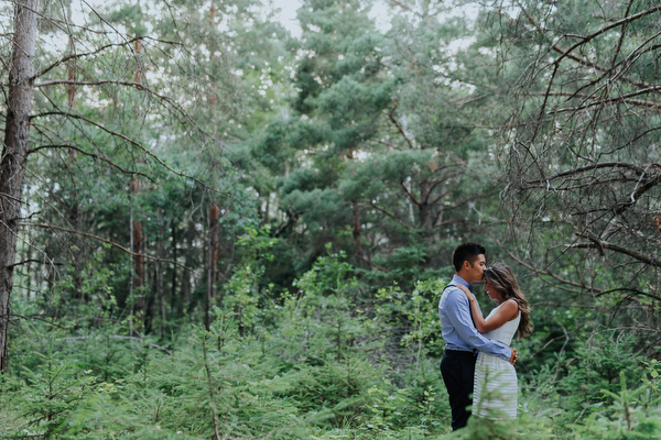 Birds Hill Park Engagement Kampphotography Winnipeg Wedding Photographers You and Me Session 