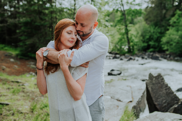 Rushing River Engagement Kampphotography Winnipeg Wedding Photographers You and Me Session 