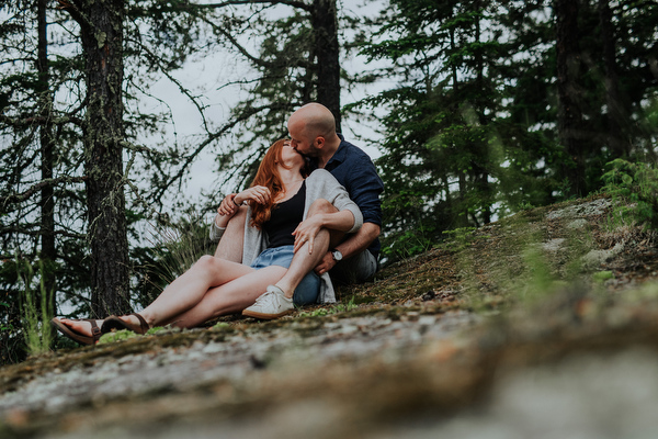 Rushing River Engagement Kampphotography Winnipeg Wedding Photographers You and Me Session 