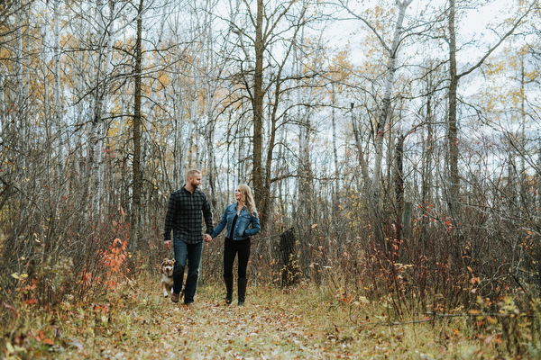 Country Side Engagement Kampphotography Winnipeg Wedding Photographers You and Me Session 