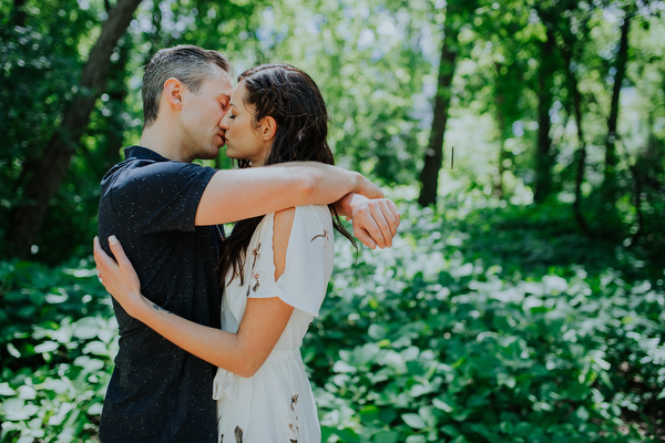 Kildonan Park Engagement Kampphotography Winnipeg Wedding Photographers You and Me Session 