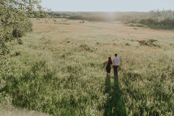 Sunset Engagement Session Kampphotography Winnipeg Wedding Photographers You and Me Session 